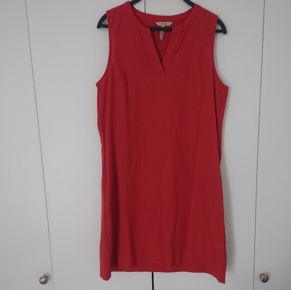 DKR Linen Blend Dress - Picture 2 of 5